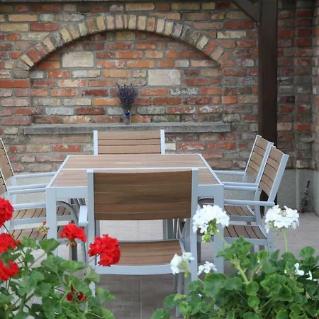 Exclusive Beachfront Willa *